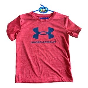 Boys Under Armour Dry Fit Shirt Size 6